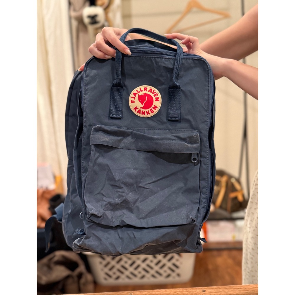 Fjallraven Kanken Classic Backpack Navy Blue Durable Water Resistant Bag
